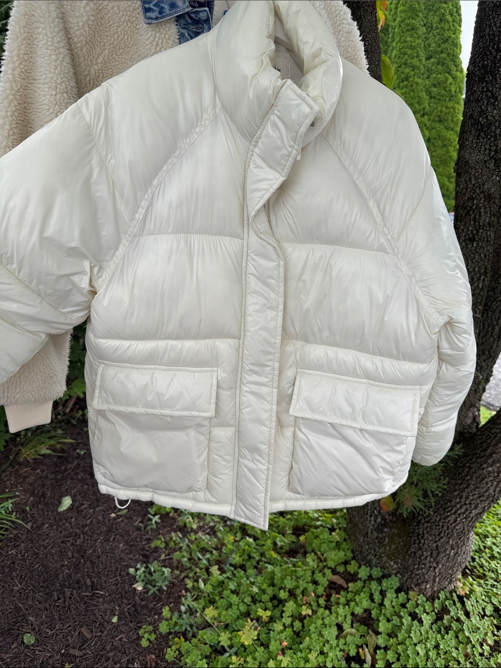 Abercrombie & Fitch Cream Quilted Puffer Jacket